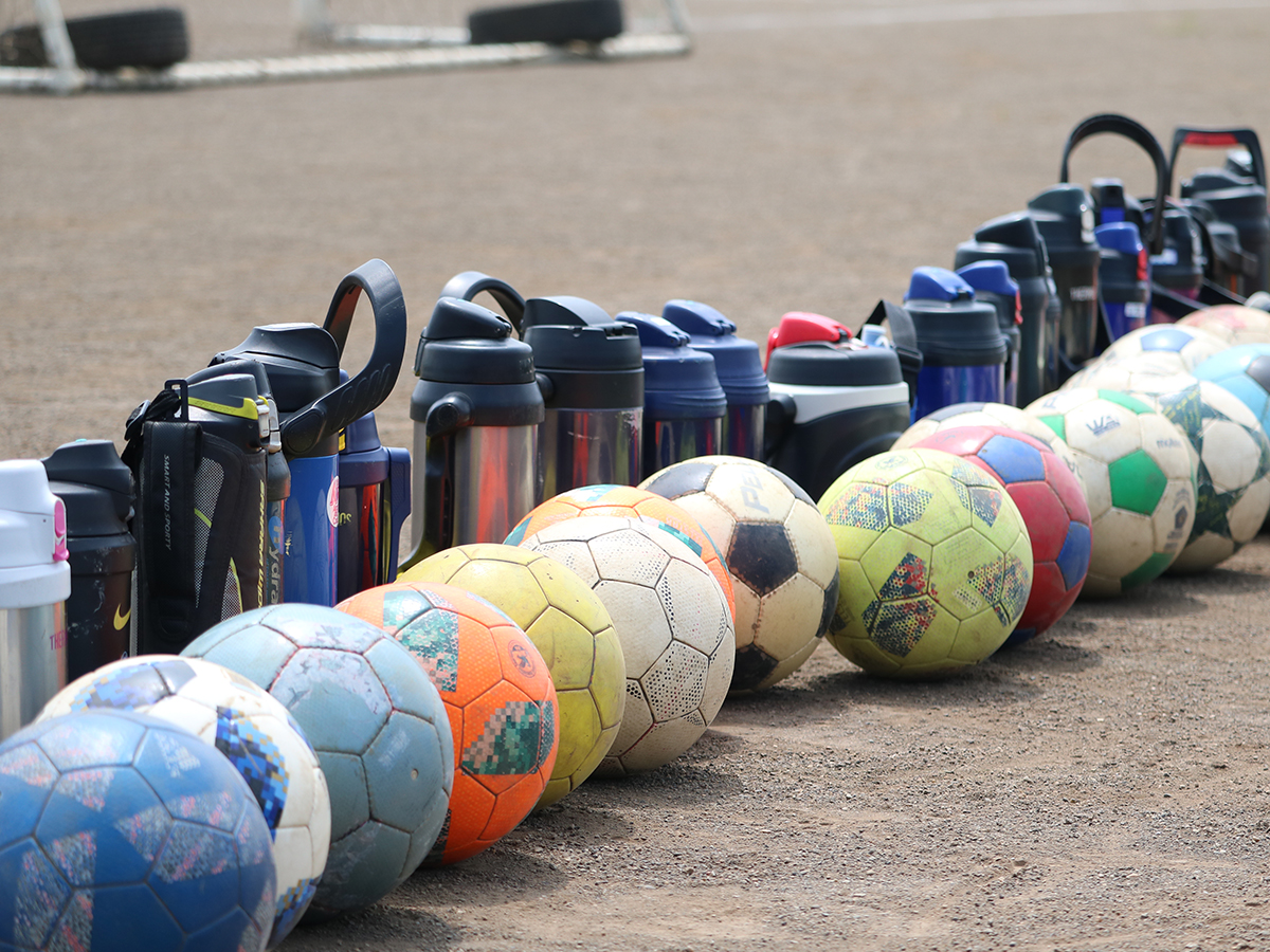 サッカースクール